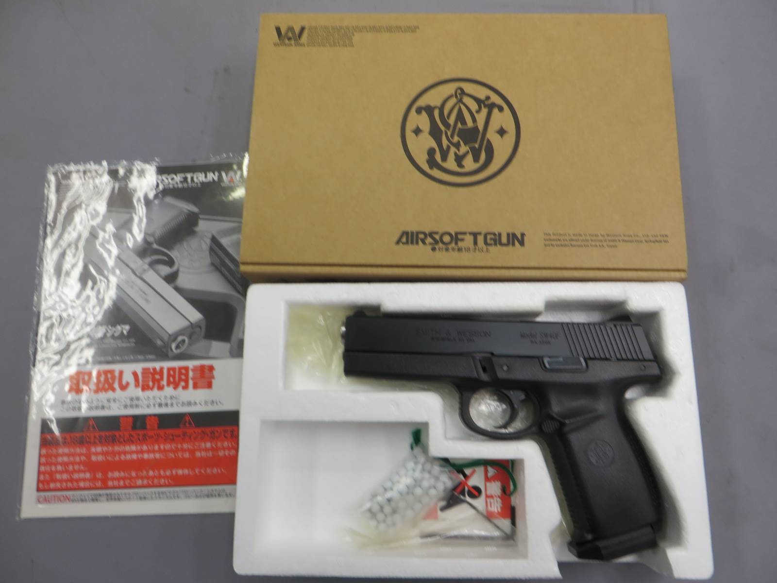 【ウエスタンアームズ】S&W SW40F ブラック