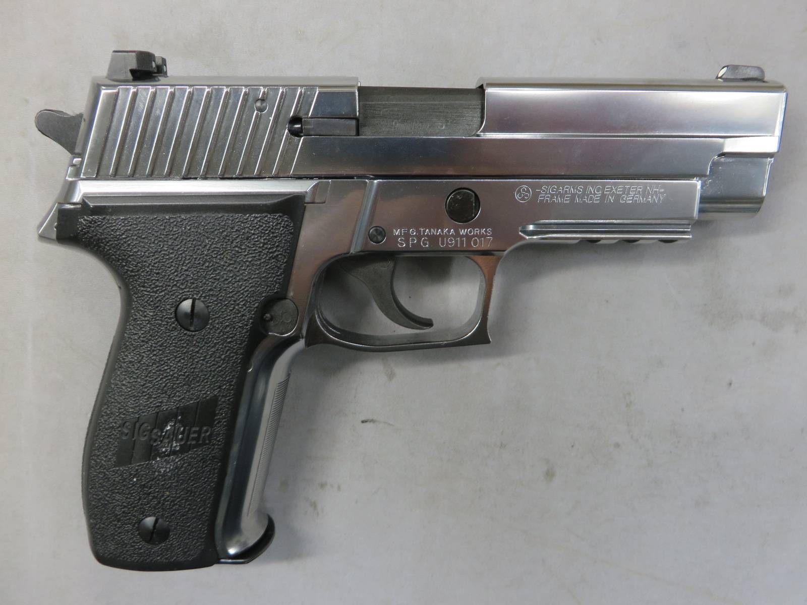 【タナカ】SIG SAUER P226 レイルドフレイム ステンレス Evolution モデルガン