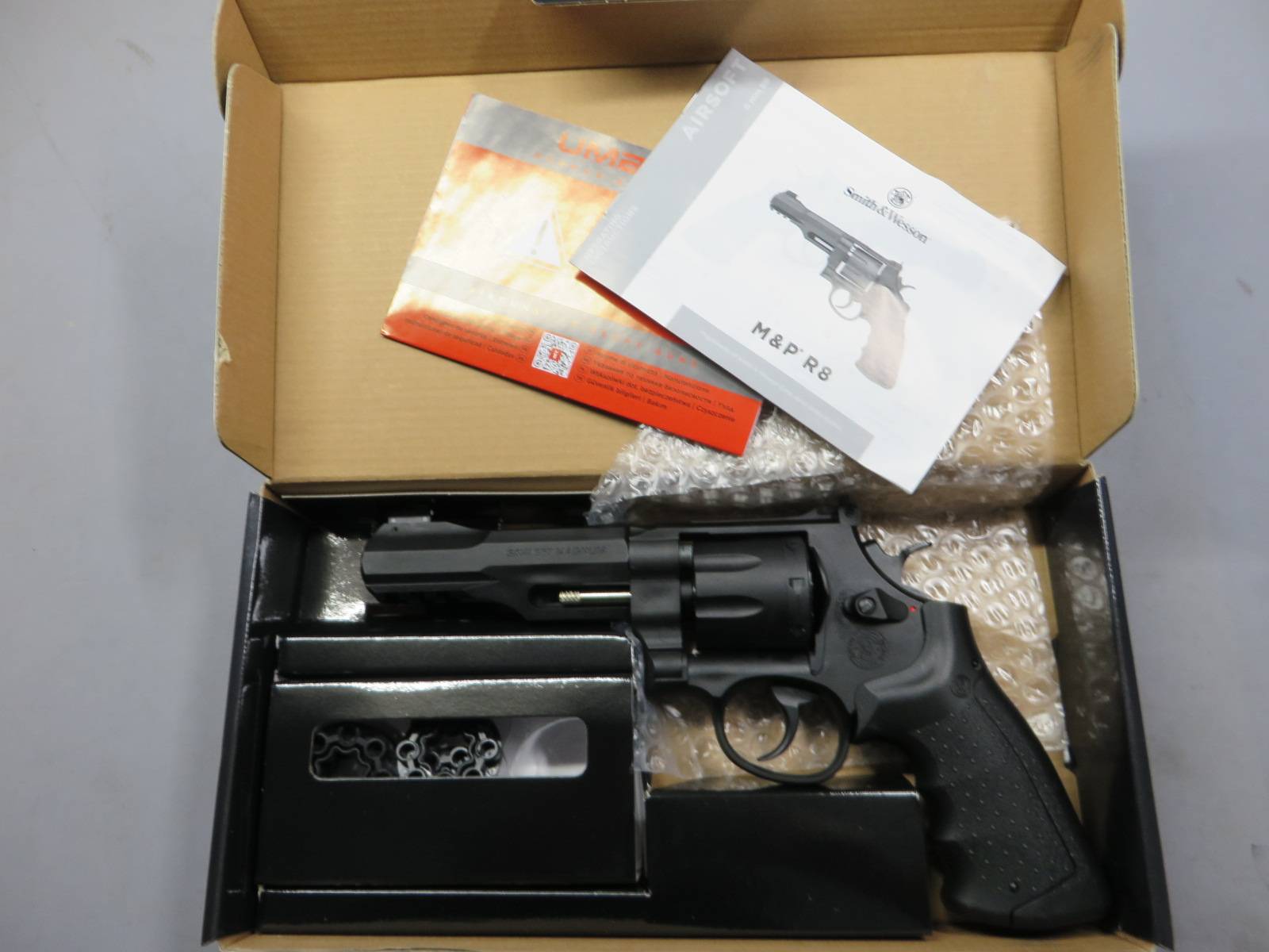 【UMAREX】S&W M&P R8 CO2・ディスクマガジン4枚