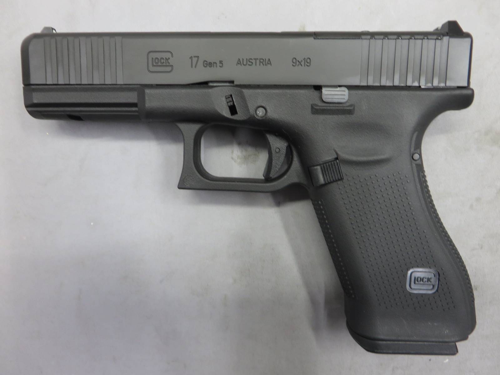 【GHK・UMAREX】グロック17 Gen.5 MOS・セラコート メタルスライド・G17 Glock17