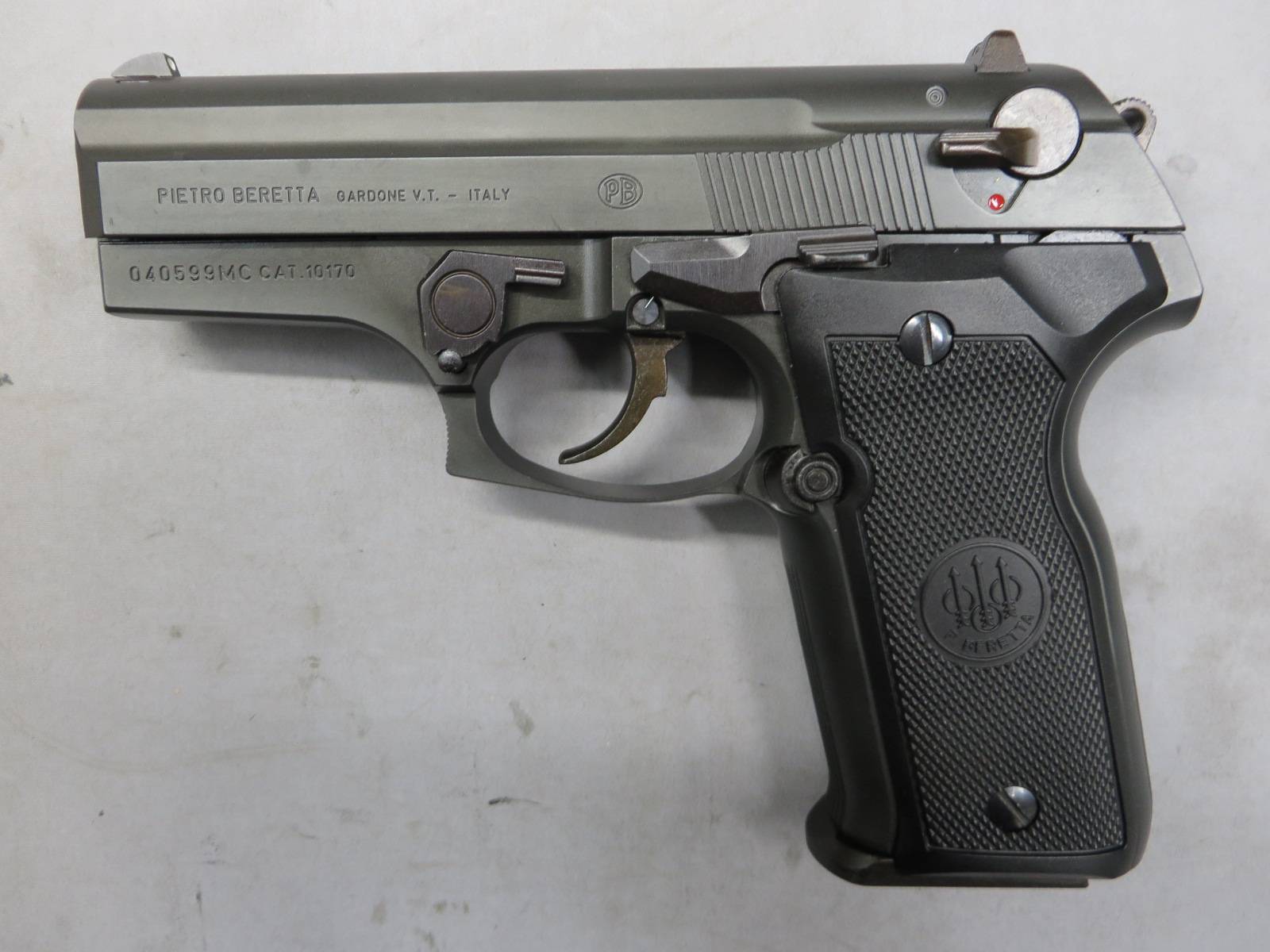 【ウエスタンアームズ】ベレッタM8045クーガーF　カーボンブラックHW