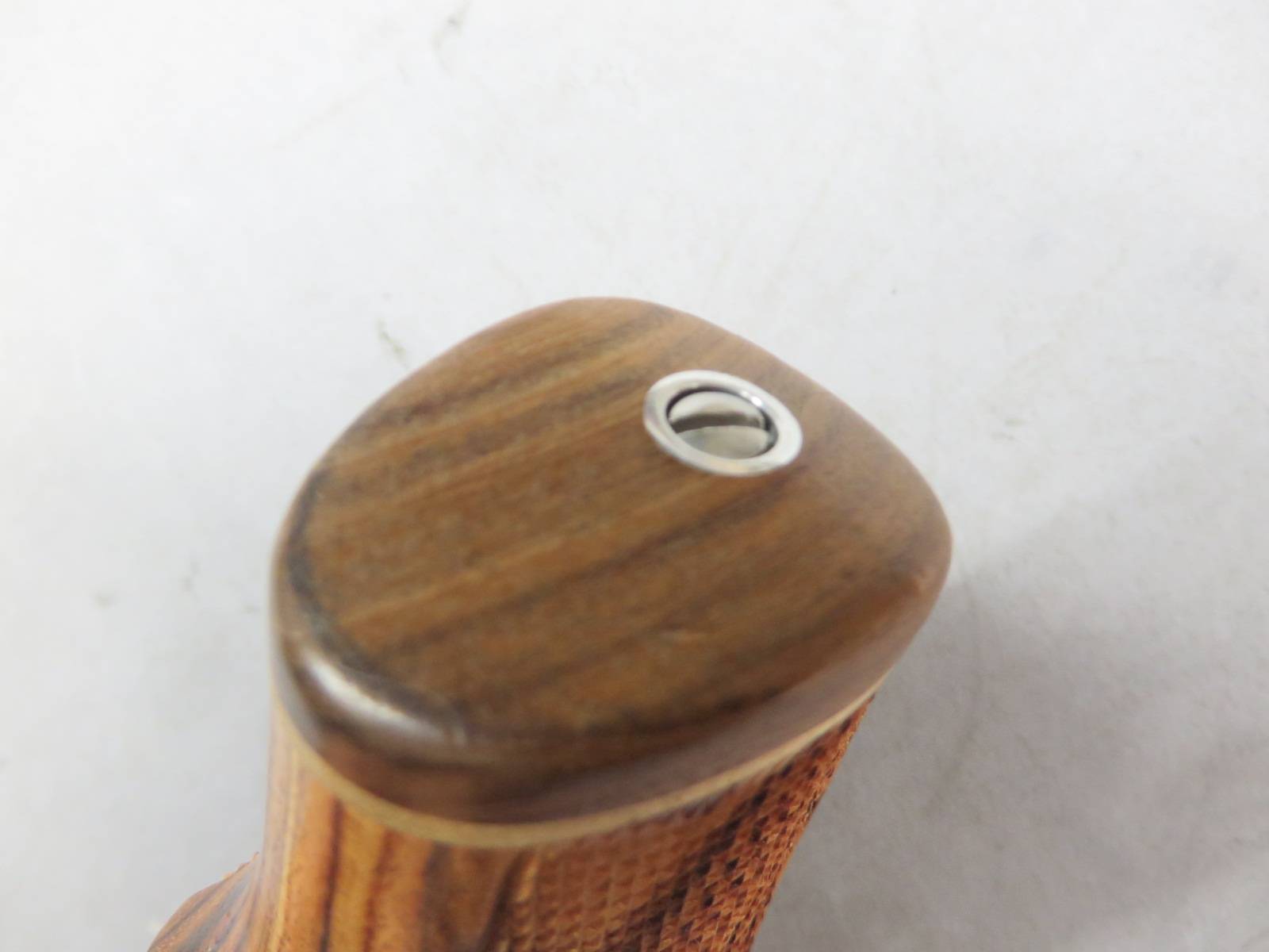 【HOGUE】S&W M36 オーバーサイズ キングウッド グリップ