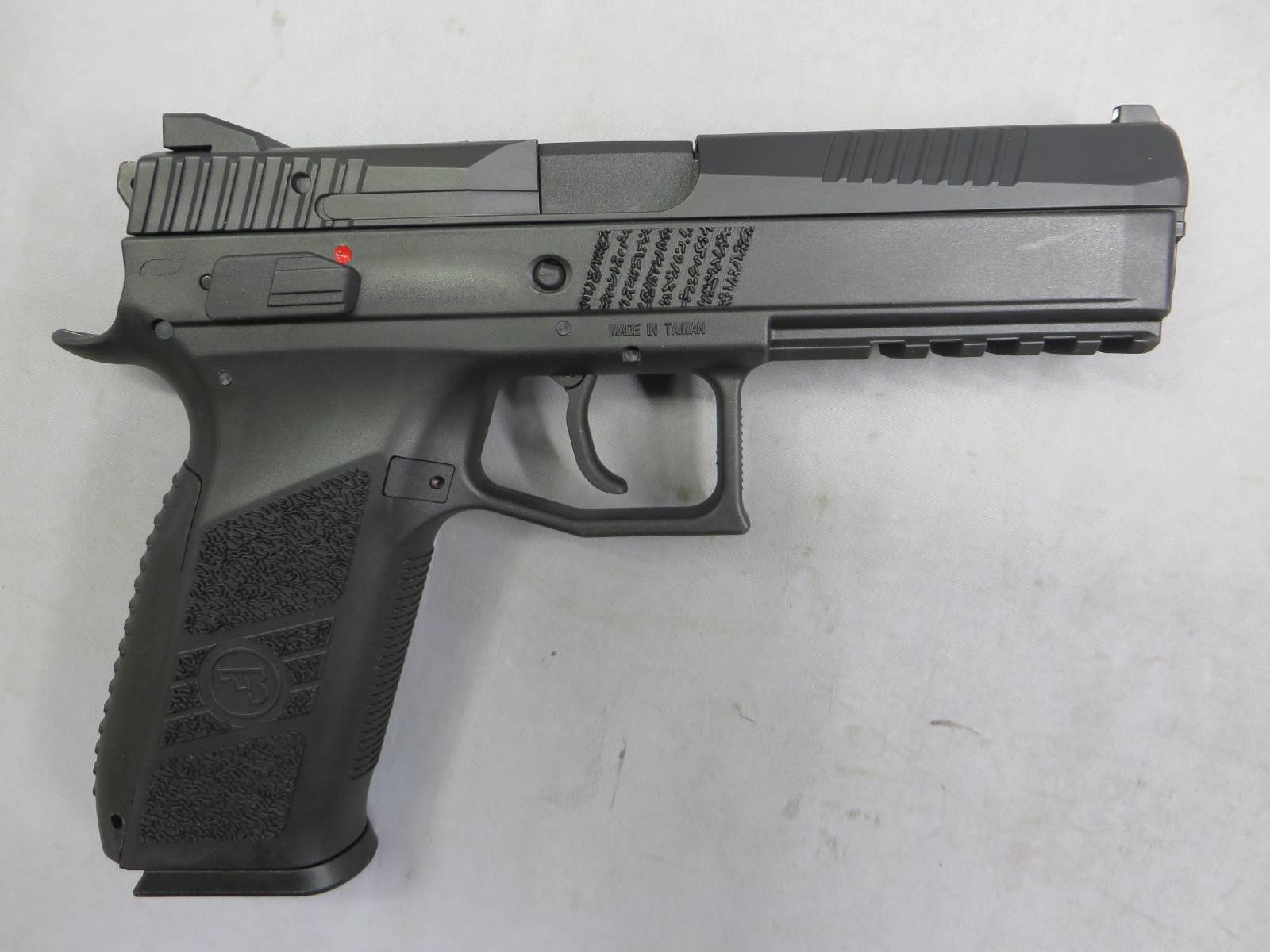 【Carbon8】CZ P-09 CO2