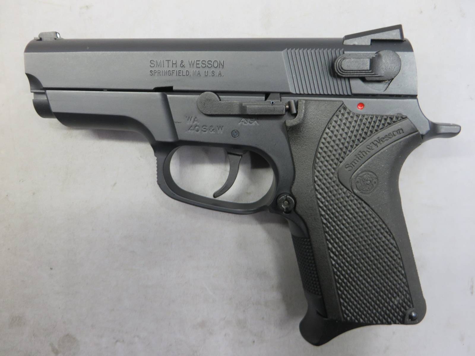 【ウエスタンアームズ】S&W ショーティ40 マットブラック