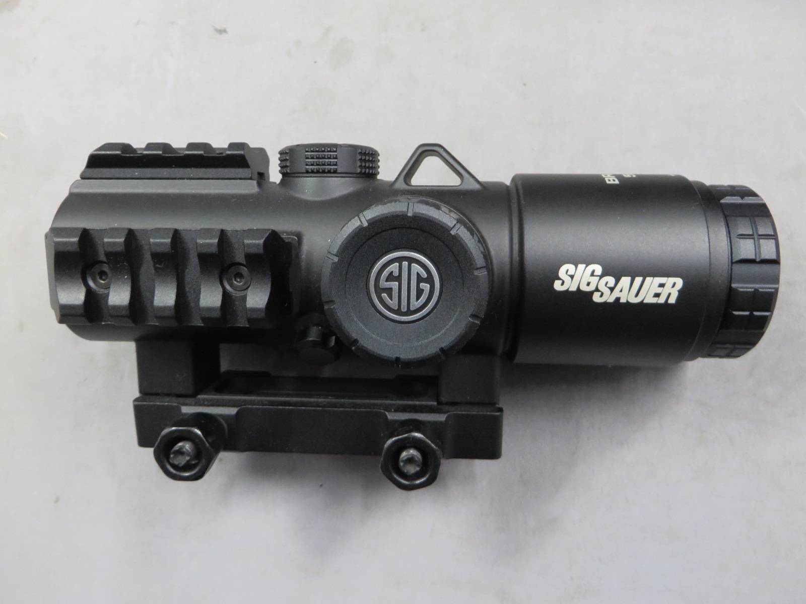 【SIG SAUER】BRAVO 5　5×32ｍｍ ダットサイト