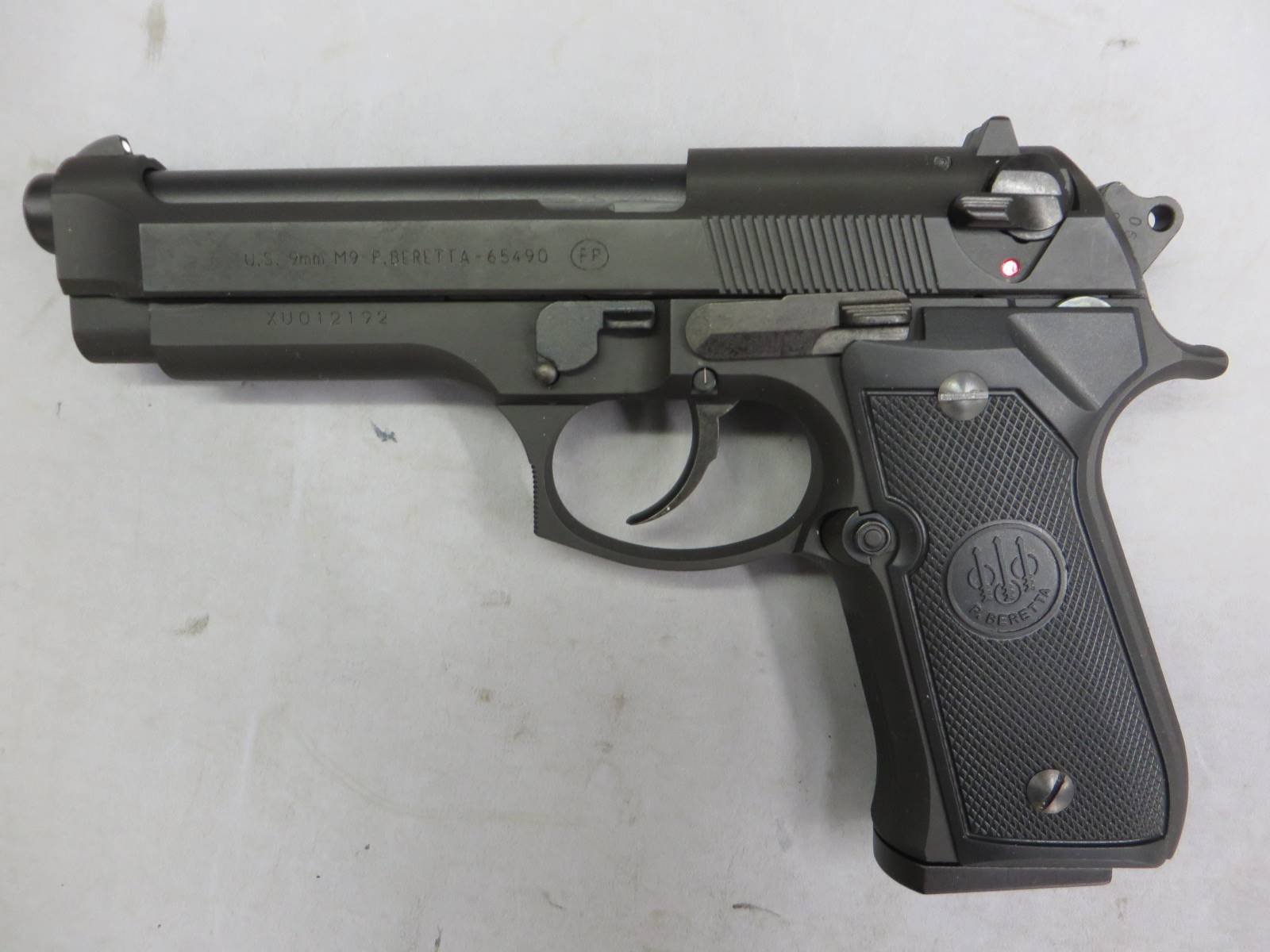 【KSC】U.S.9mm M9 HW SYSTEM7・ベレッタ グリップ