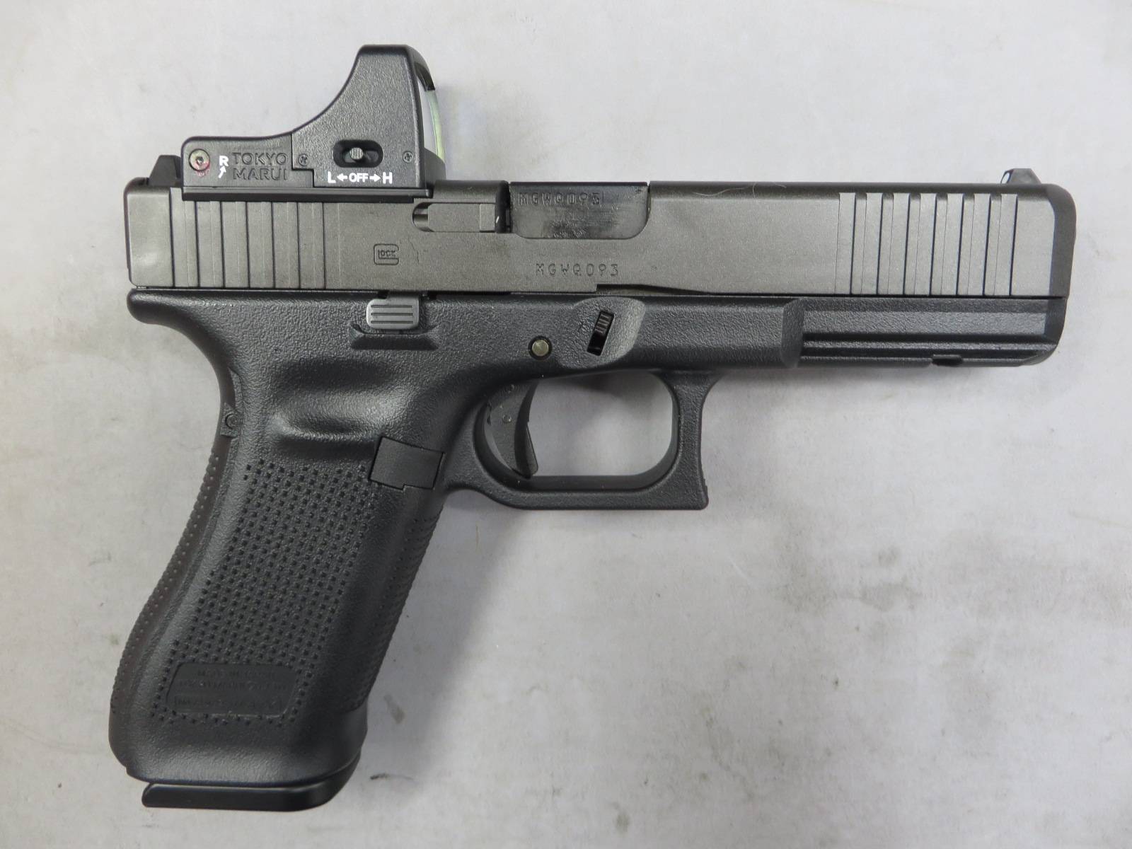 【東京マルイ】グロック17 Gen.5 MOS・マイクロプロサイト　G17 Glock17
