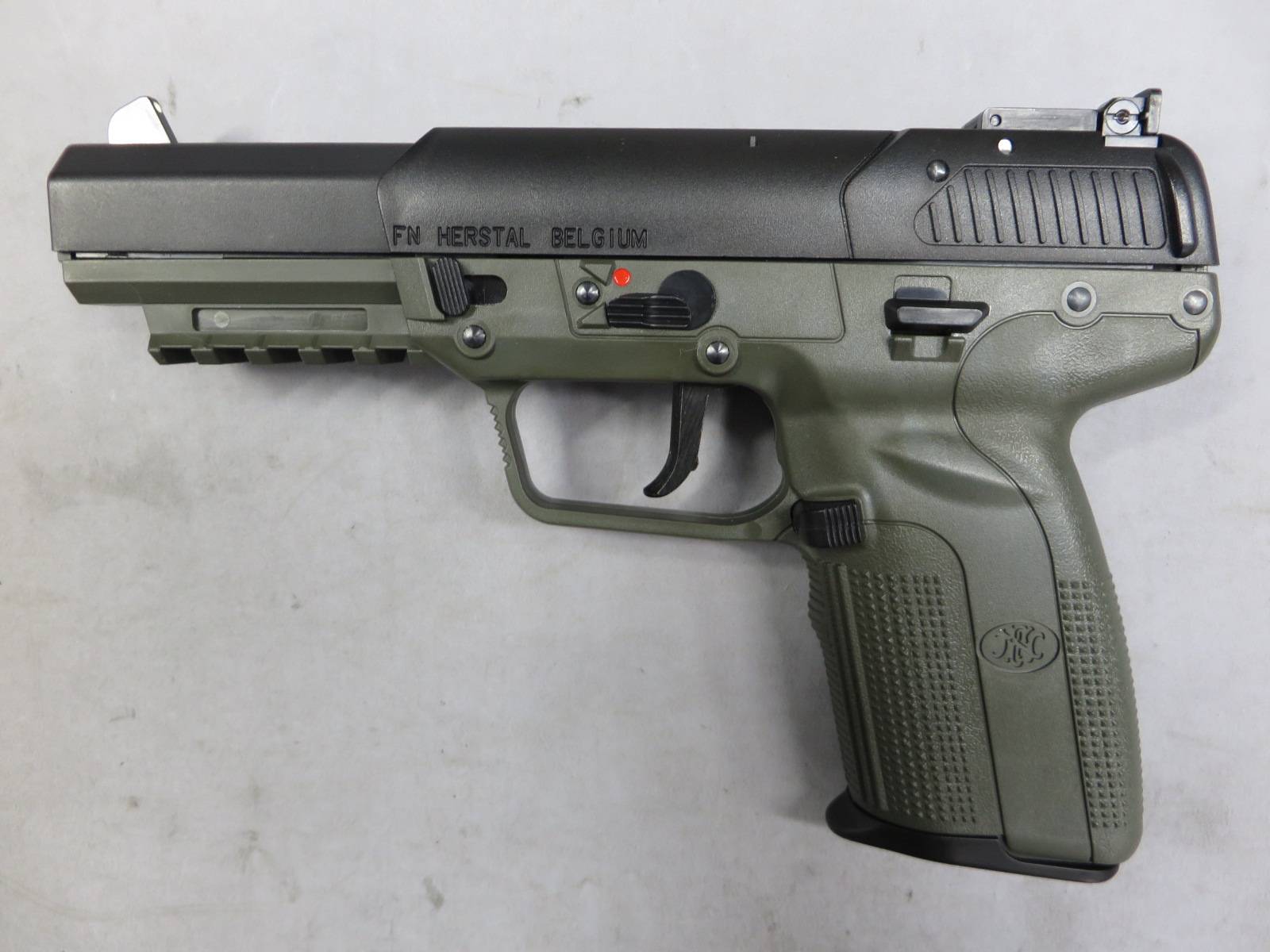 【マルシン】Five-seveN 6ｍｍBB CO2 V2 ODG