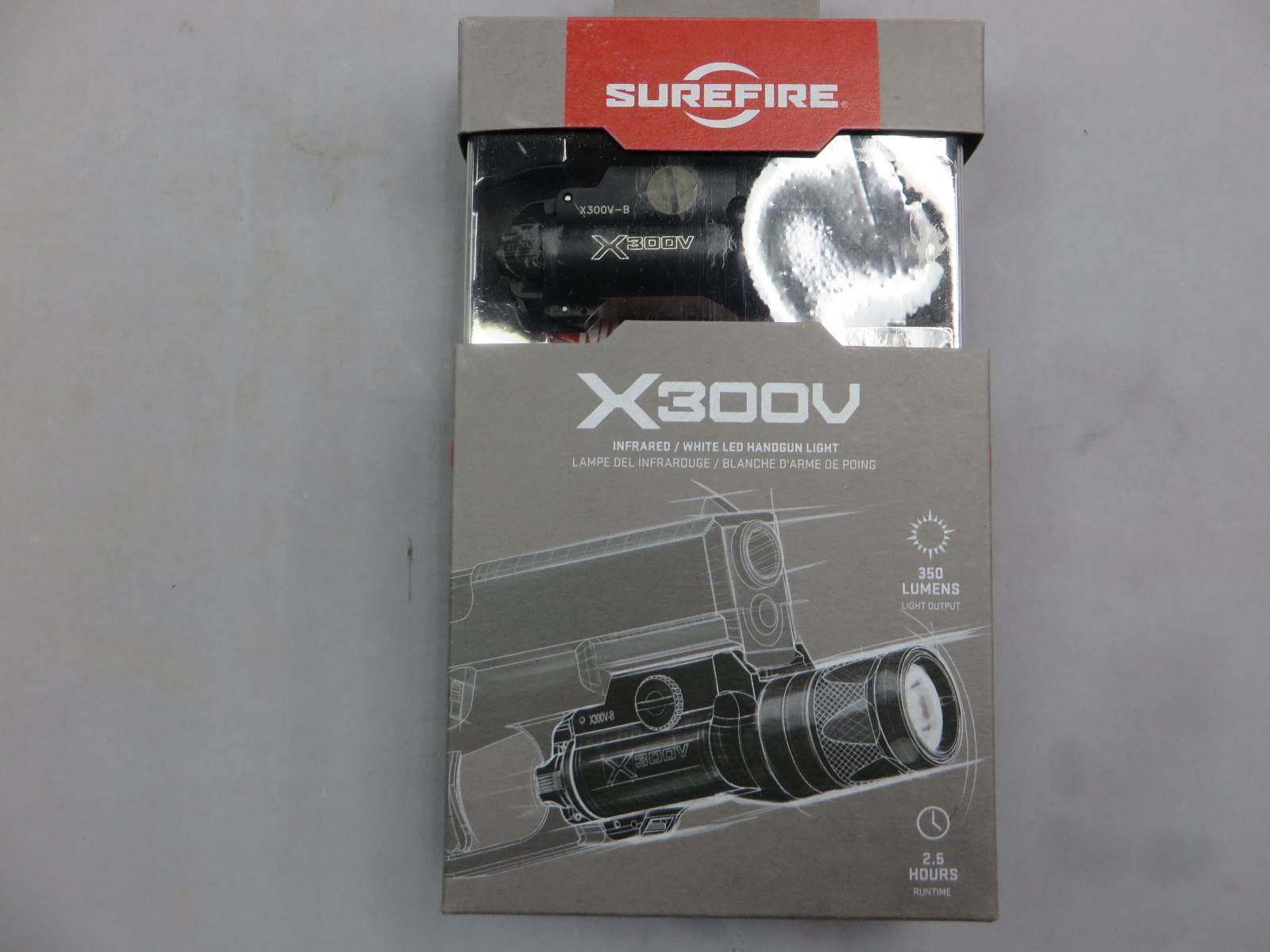 【SUREFIRE】X300V ウエポンライト（実物）