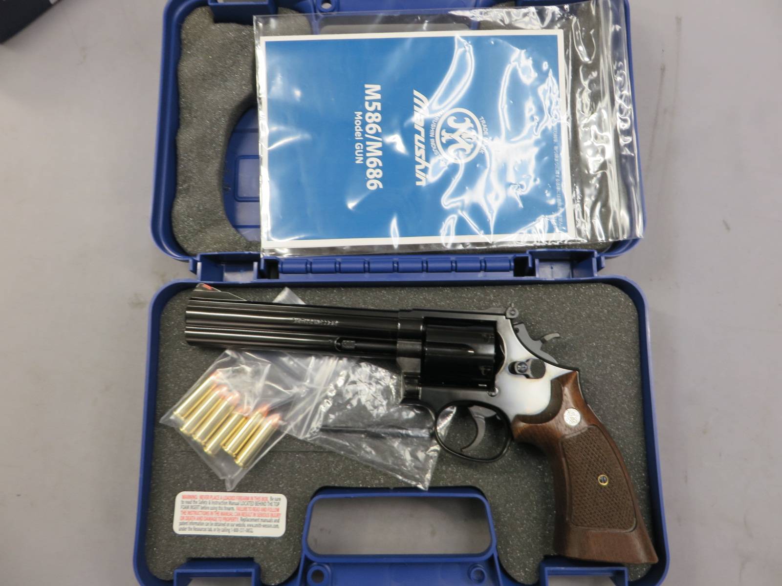 【マルシン】S&W M586 6in Wディープブラック 木製グリップ・S&Wガンケース　 モデルガン