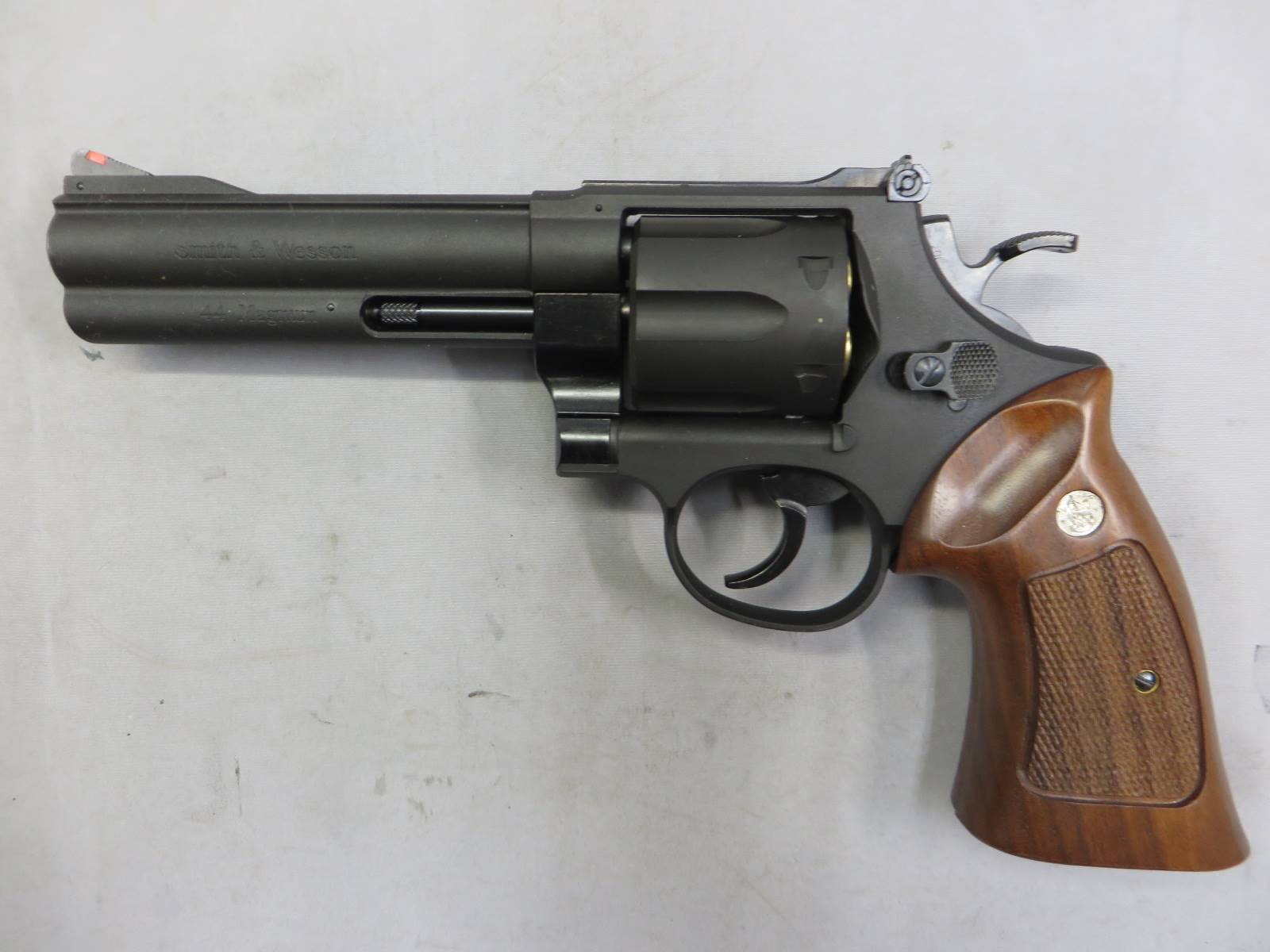 【マルシン】S&W M29 クラシック 5in HW ハーフチェッカー木製グリップ リアルXカートリッジ