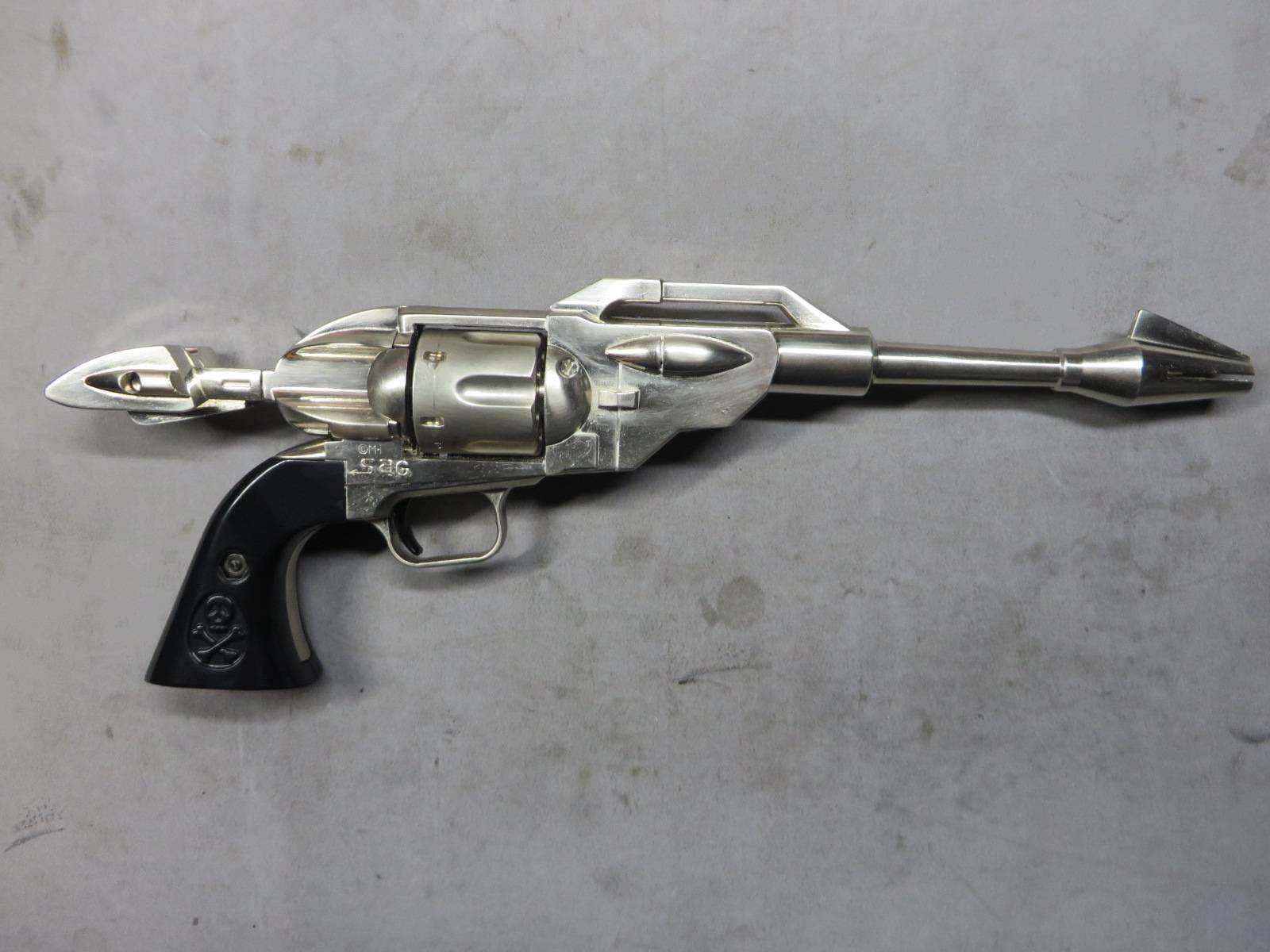 【マルシン】コスモドラグーン Model2979 宇宙竜騎兵用拳銃 No.2 星野哲郎 銀河鉄道999  モデルガン