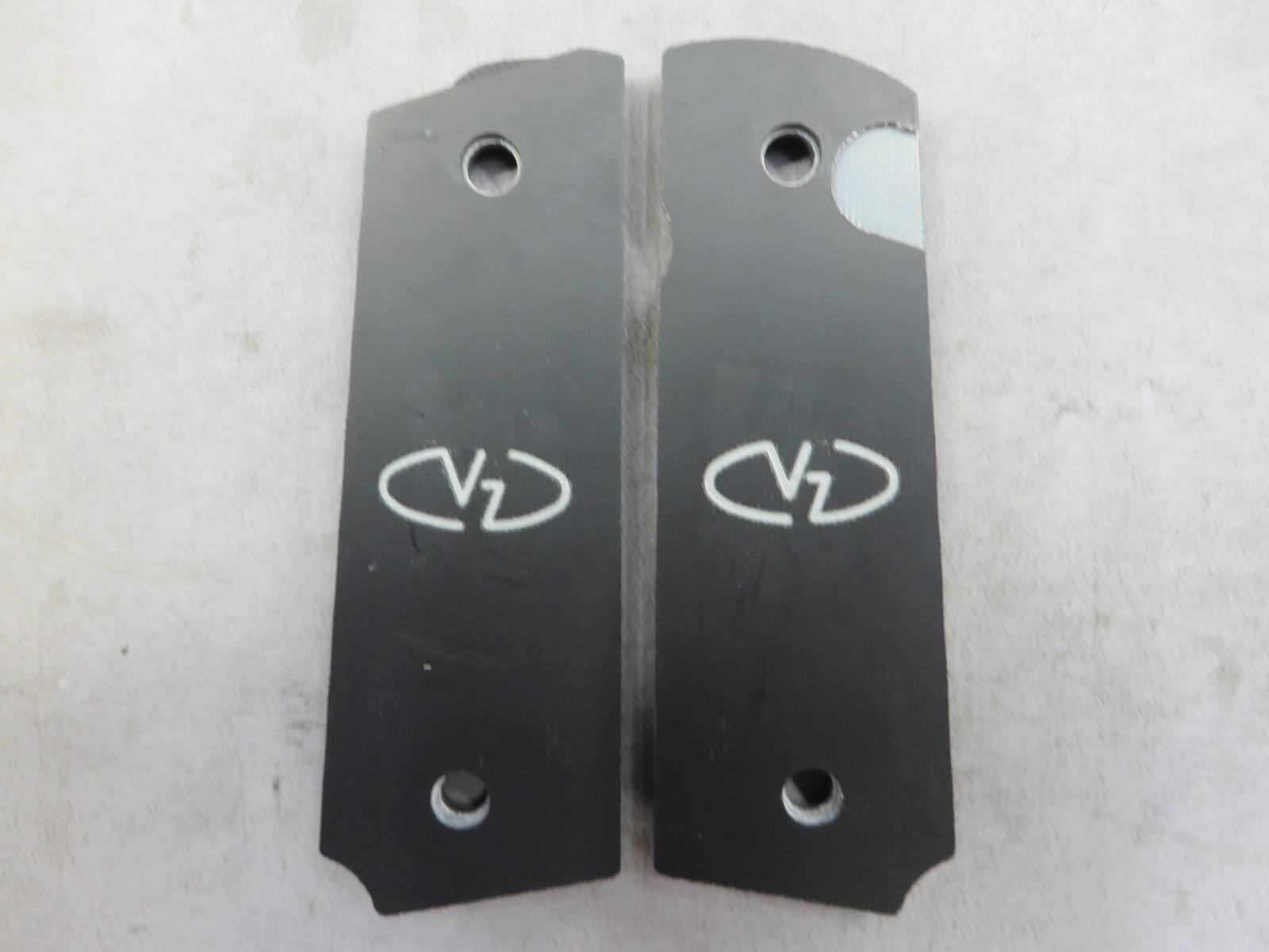 【Vz Grips】G10グリップ オペレーター3　1911 フルサイズ  シルバーブラック