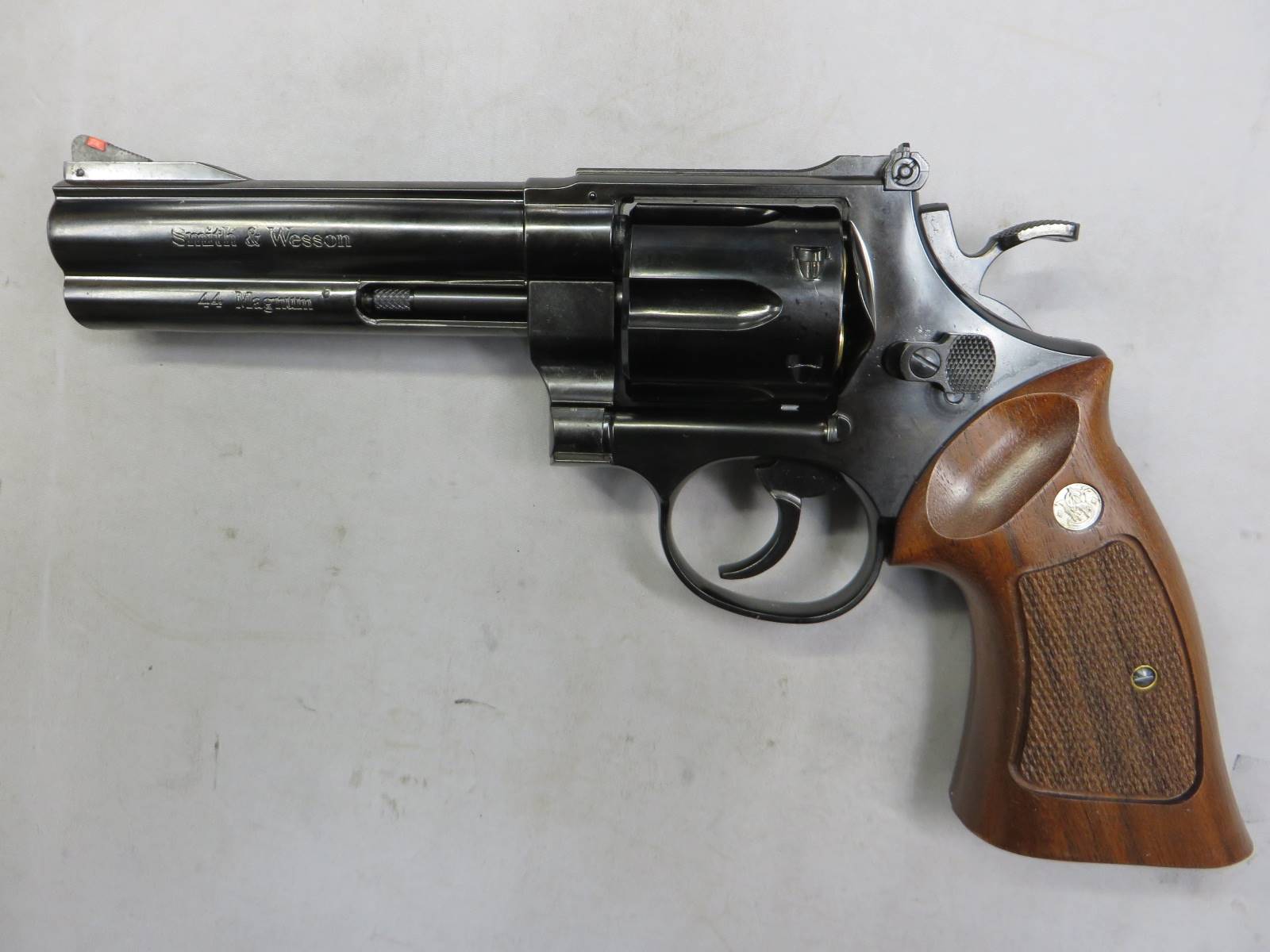 【マルシン】S&W M29 クラシック 5in Wディープブラック ハーフチェッカー木製グリップ リアルXカートリッジ