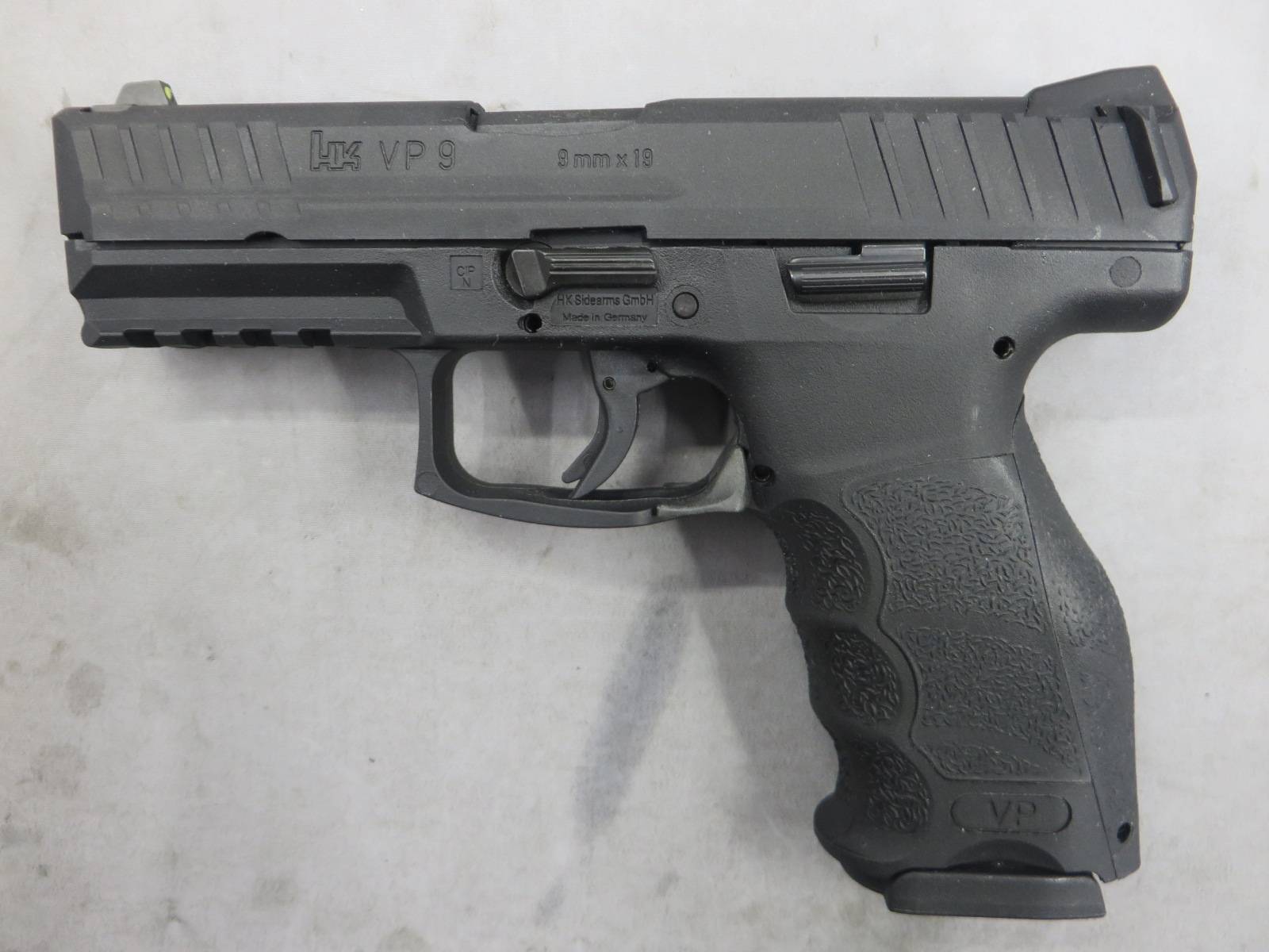 【UMAREX】H&K VP9 メタルスライド