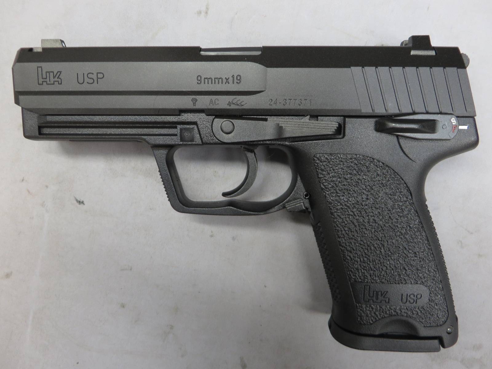 【東京マルイ】H&K USPフルサイズ