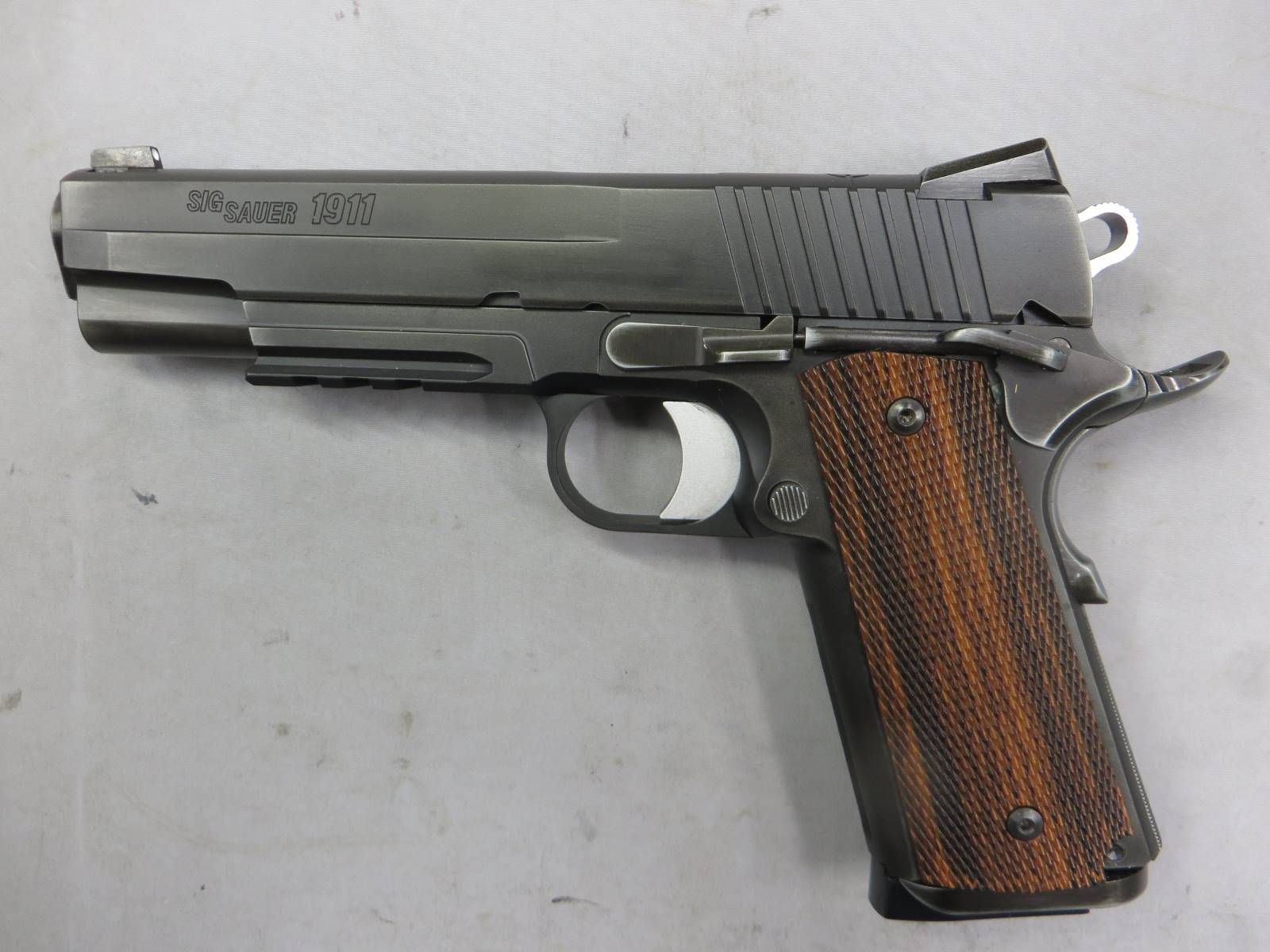 【ウエスタンアームズ】SIG ARMS GSR1911 ブラックウォーター バトルダメージ