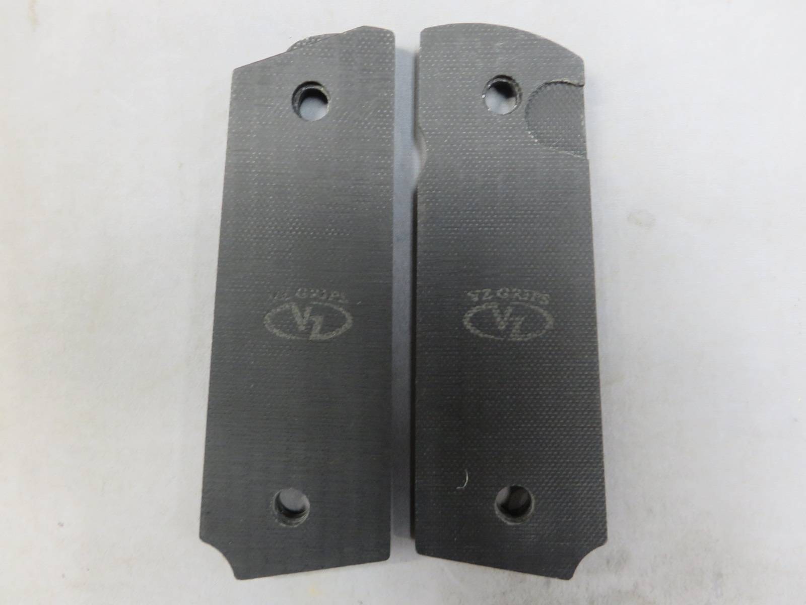 【Vz Grips】G10グリップ 1911 チェッカー ブラック