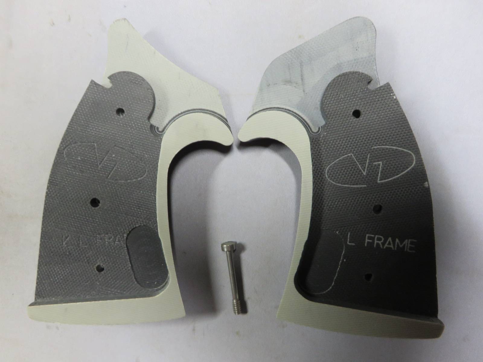 【Vz Grips】S&W Kフレーム スクエア G10グリップ