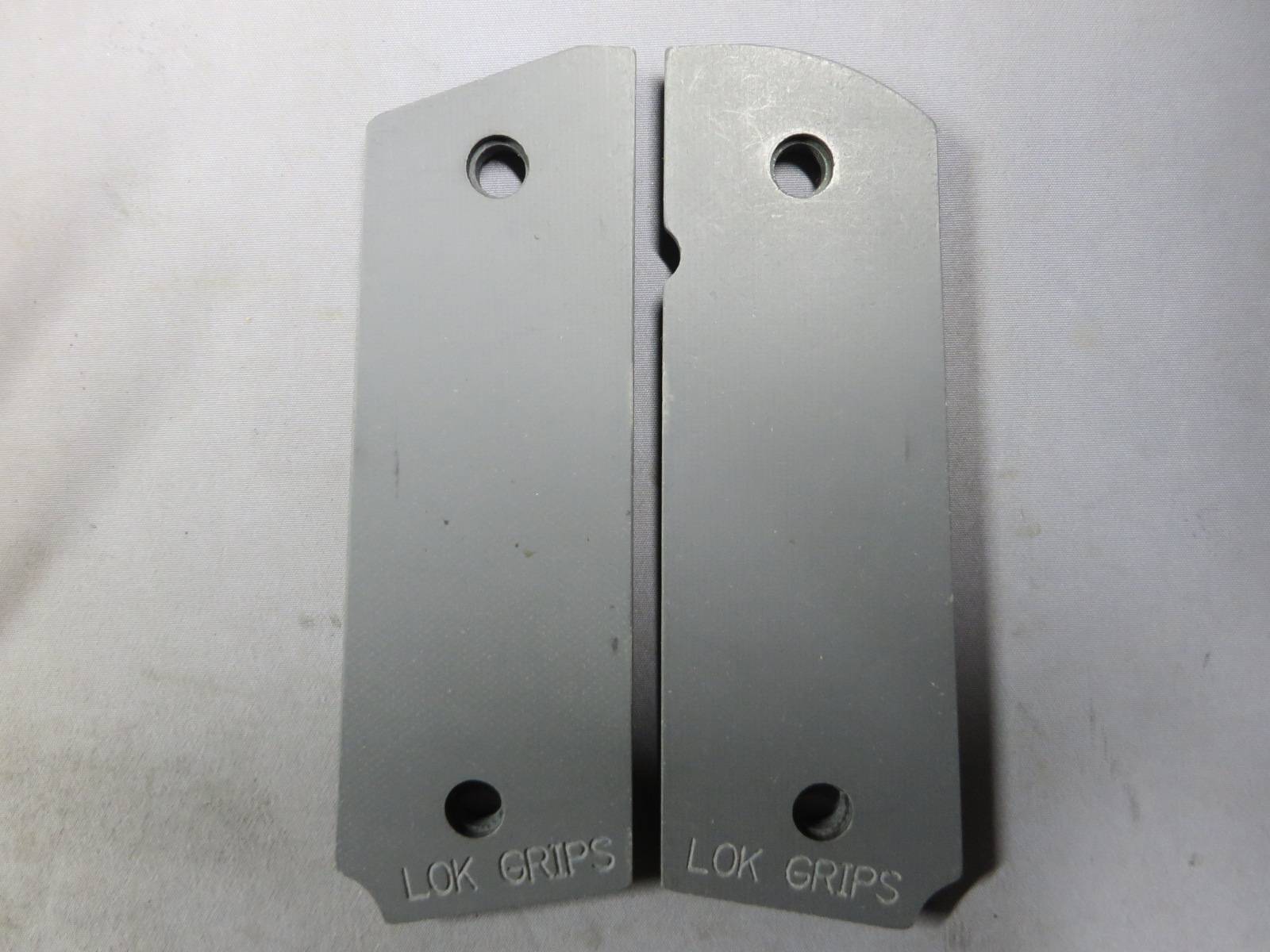 【LOK GRIPS】1911 フルサイズ CLASSIC Grey/Black