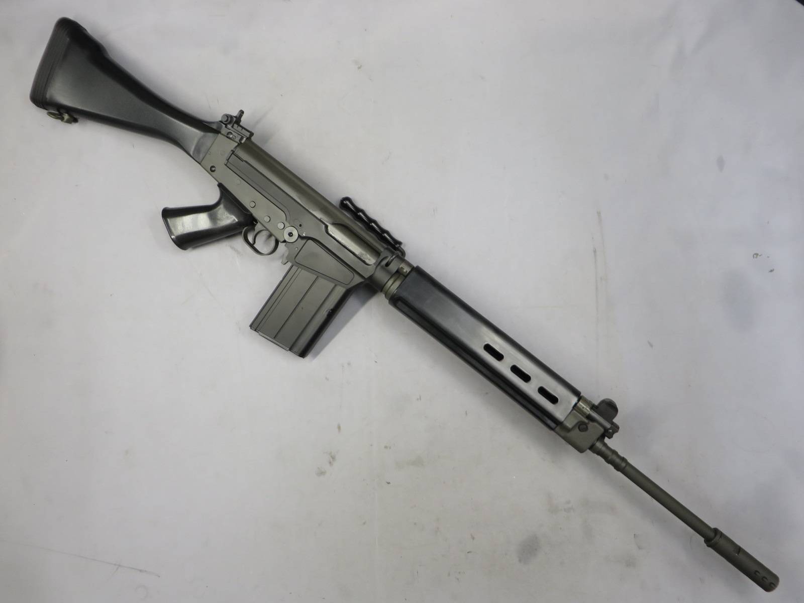 【VFC】VAL・FAL Type.1 GBBR