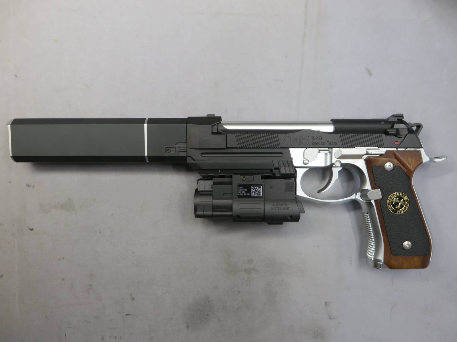 【東京マルイ】サムライエッジ アルバート ウェスカーモデル01　バイオハザード