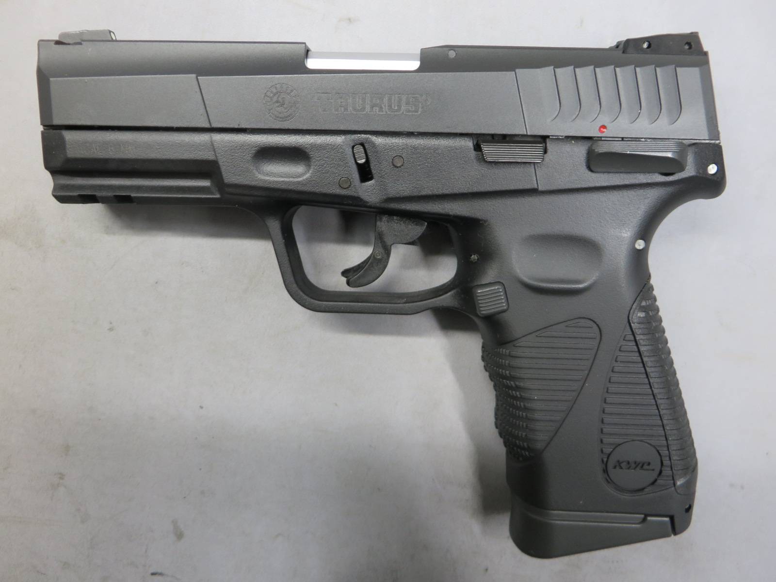 【KWC】TAURUS・トーラスPT 24/7 メタルスライド・リアル刻印 CO2