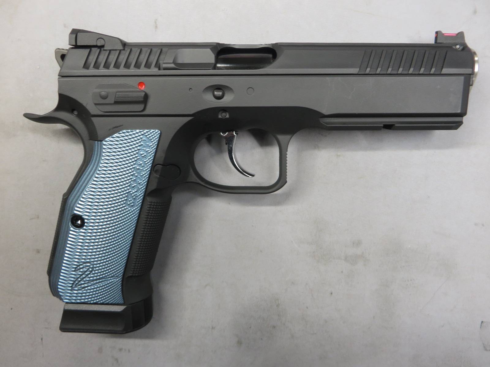 【Carbon8】CZ SHADOW 2 CO2