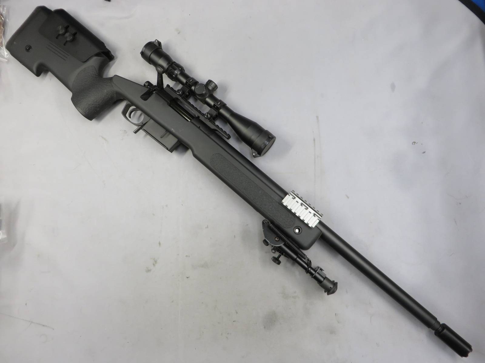 【東京マルイ】M40A5 ブラックストック・スコープ・バイポッド・トレーサー