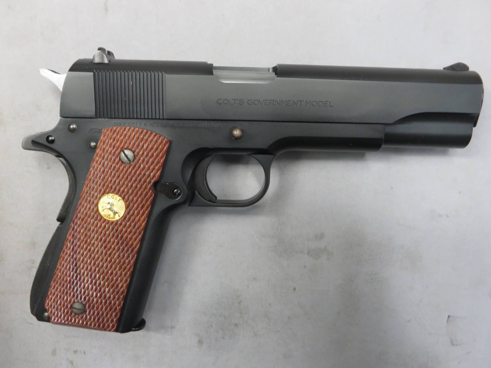 【ウエスタンアームズ】コルトMK4シリーズ70 ウッドグリップ