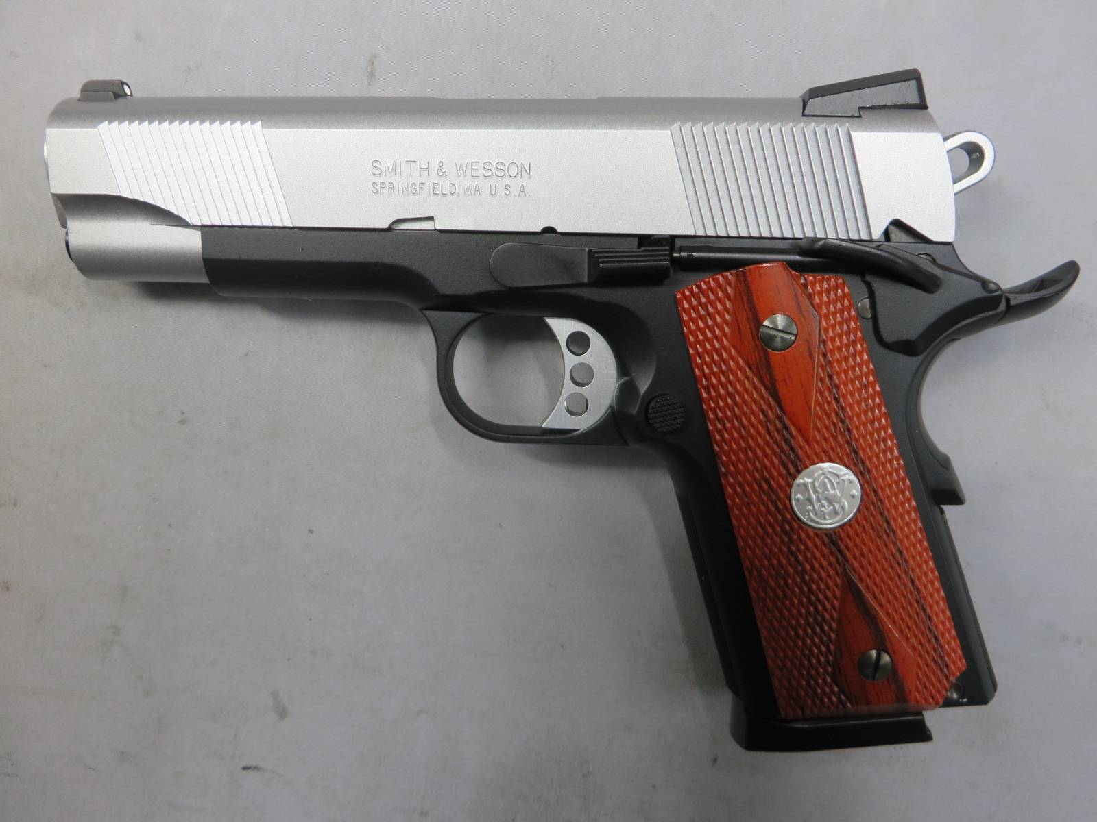 【ウエスタンアームズ】S&W SW1911 コンパクト ES