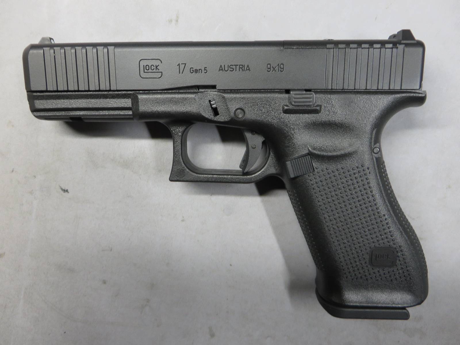 【UMAREX・VFC】グロック17 Gen.5 MOS ・メタルスライド　G17・Glock17