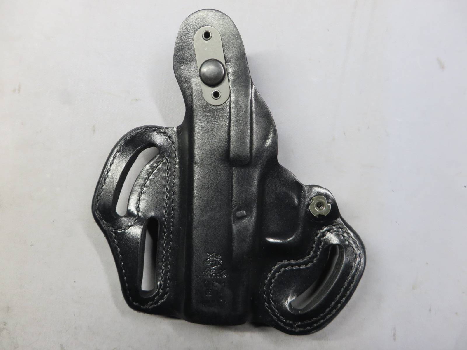 【DeSantis】サムブレイク SCABBARD （RIGHT）ホルスター