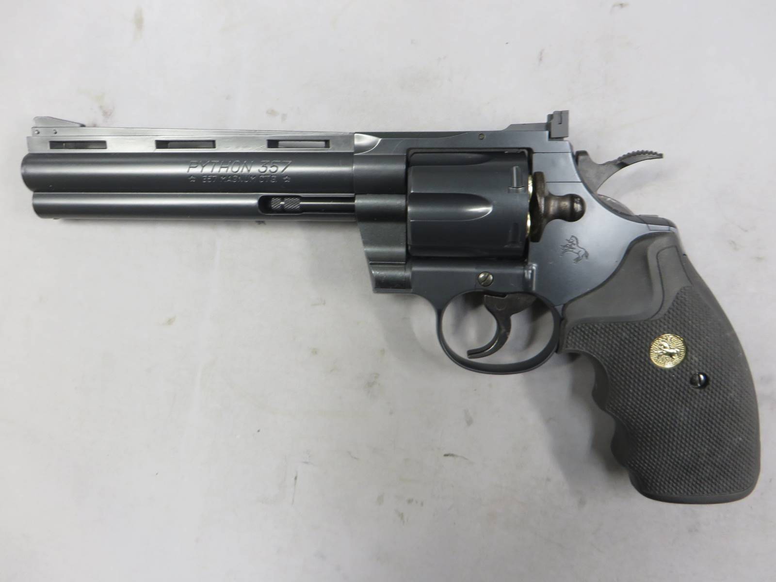 【東京マルイ】コルトパイソン.357mag 6in 24連射 ガス・リボルバー
