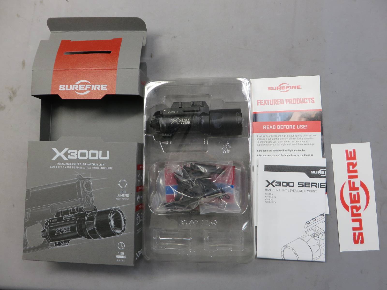 【SUREFIRE】X300U-A ウエポンライト（実物）