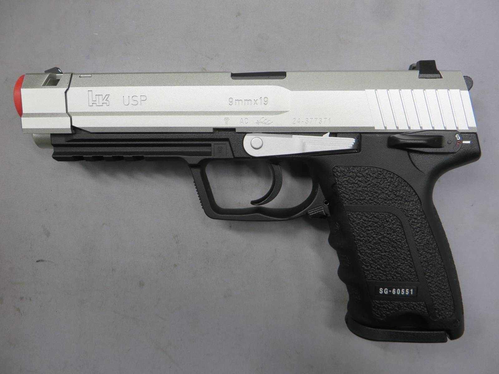 【東京マルイ】SG-09R バイオハザード RE:4