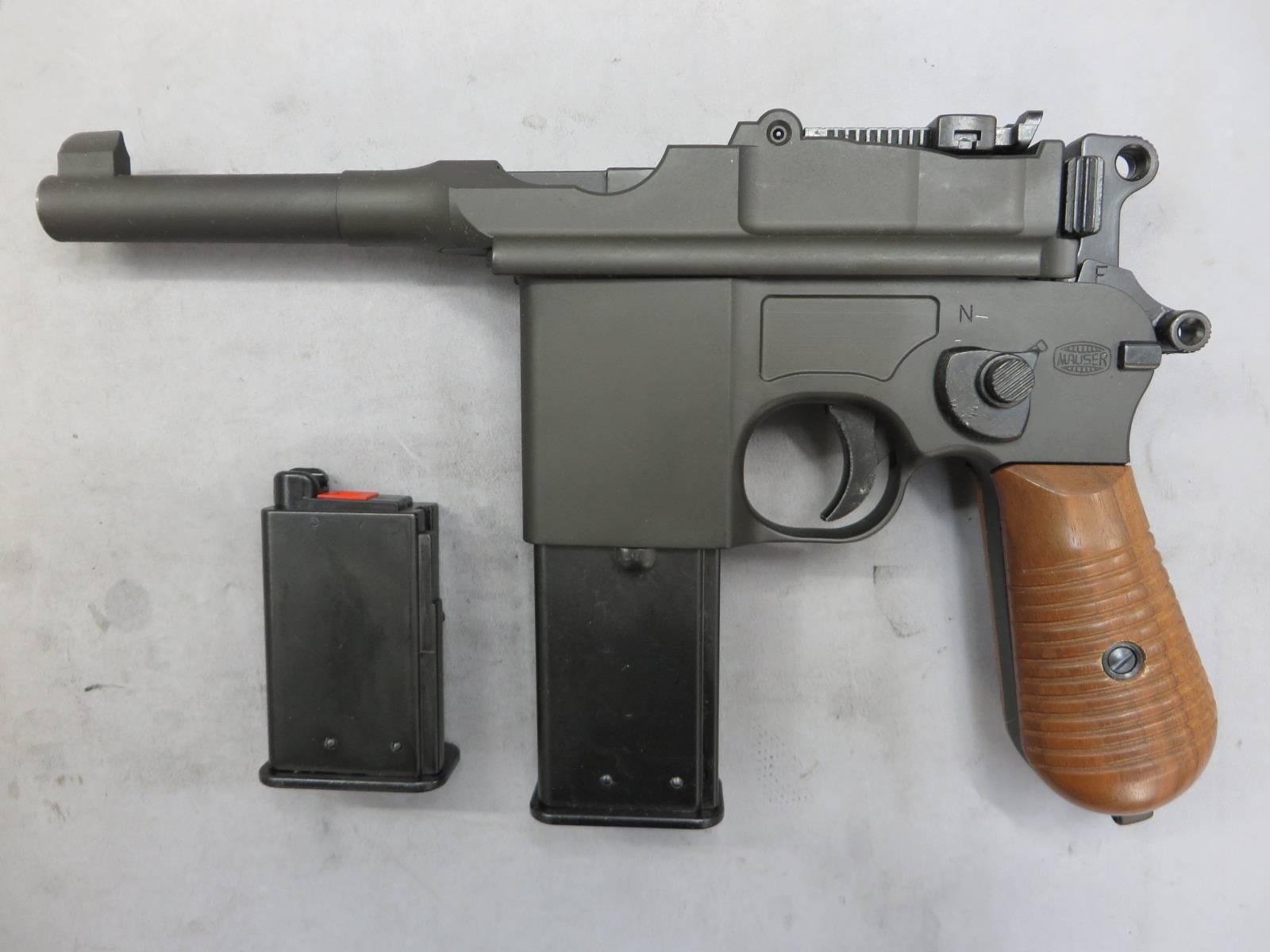 【マルシン】モーゼルM712 ショートバレル HW 6ｍｍBB・ショート/ロング マガジン付