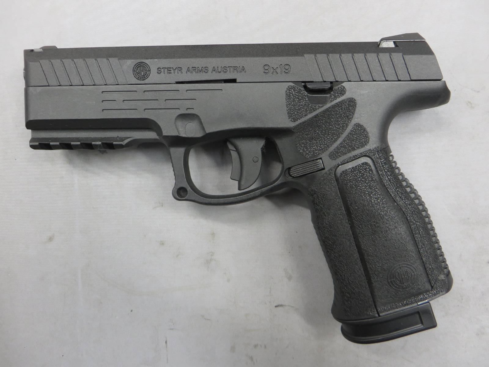 【ASG・KJワークス】STEYR（ステアー）L9A2 GBB