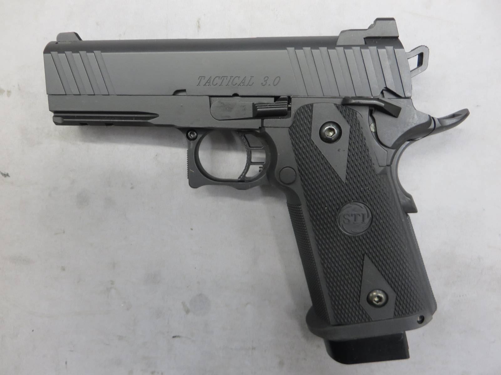 【ウエスタンアームズ】STI タクティカル 3.0