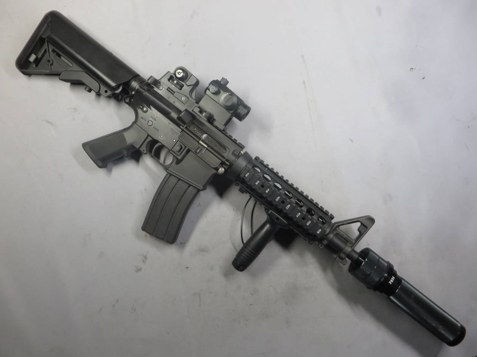 【東京マルイ】CQB-R Block1 GBB・ライト ダットサイト・サイレンサー